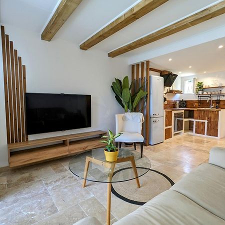 Evasion Au Calme - Maison Cosy Avec Piscine Et Tennis Saint-Vallier-de-Thiey Ngoại thất bức ảnh