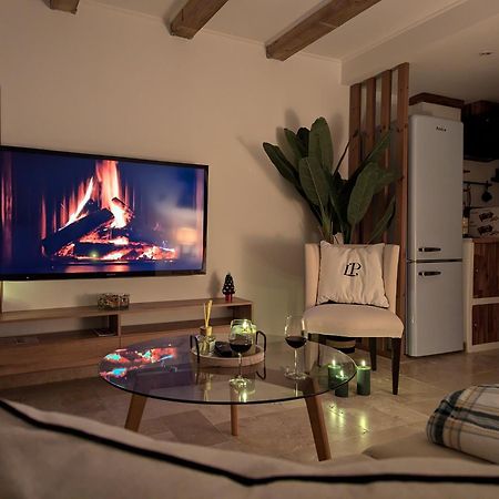 Evasion Au Calme - Maison Cosy Avec Piscine Et Tennis Saint-Vallier-de-Thiey Ngoại thất bức ảnh