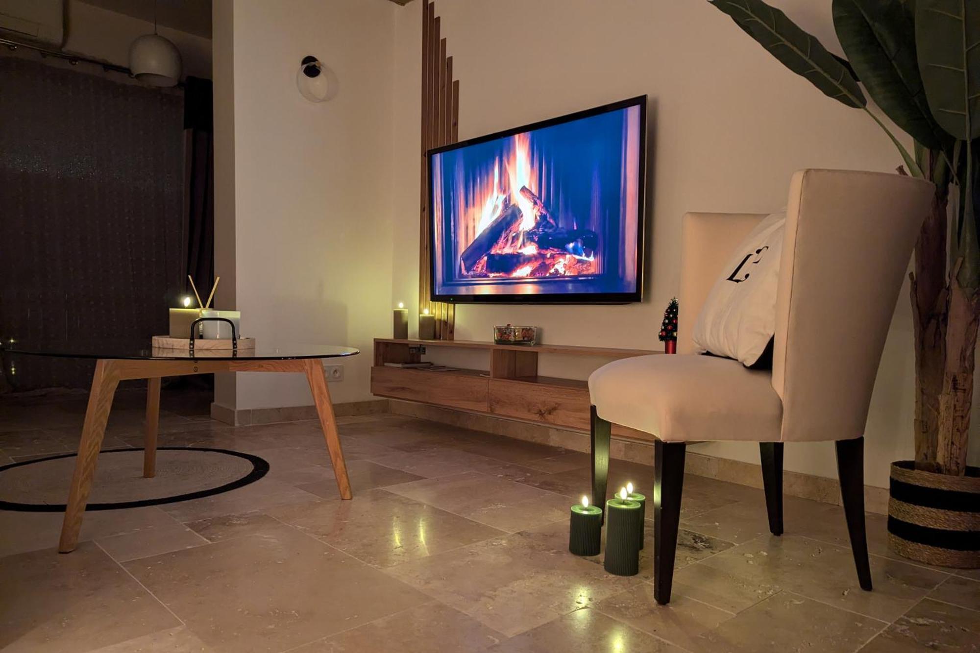 Evasion Au Calme - Maison Cosy Avec Piscine Et Tennis Saint-Vallier-de-Thiey Ngoại thất bức ảnh